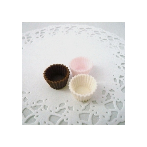 スイーツデコ用土台 樹脂製ミニチュアケーキカップ3色30個セット アイテム検索