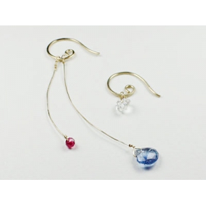 eclectic Tout Beau限定ピーコックピアス C